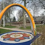 Panorama Near Efteling - With Garden And Swimmingpool Europarcs Ferienhaus