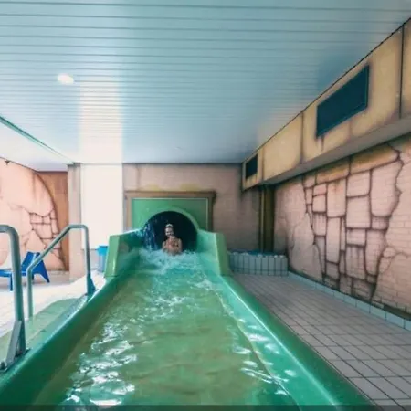 Casa de Férias Panorama Near Efteling - With Garden And Swimmingpool Europarcs *