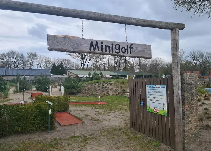 別荘 Panorama Near Efteling - With Garden And Swimmingpool Europarcs カーツスフーフェル