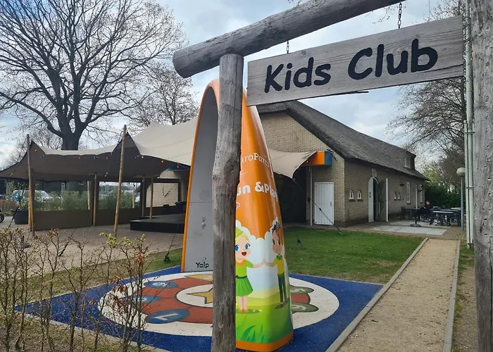 Panorama Near Efteling - With Garden And Swimmingpool Europarcs 別荘