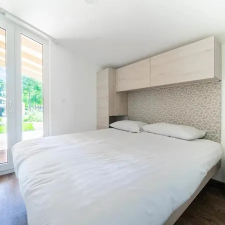 Panorama Near Efteling - With Garden And Swimmingpool Europarcs *